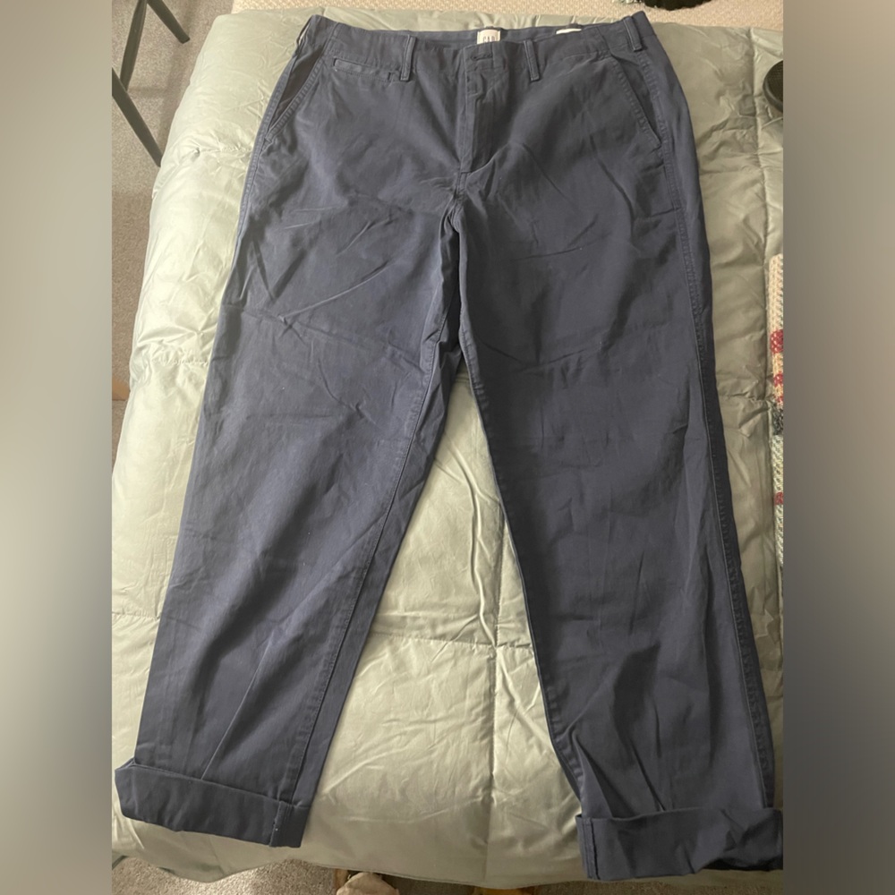 NWOT gap navy blue khaki pants